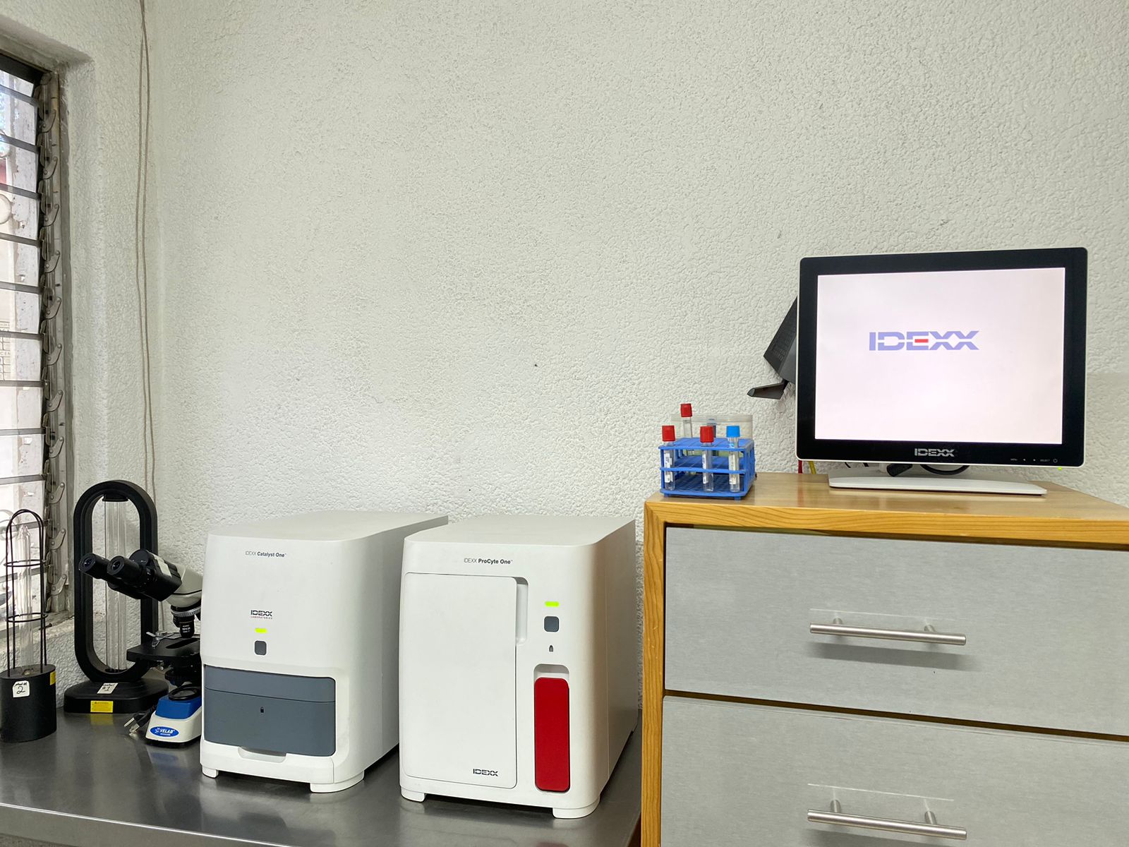 HOSPITAL VET COMPANY