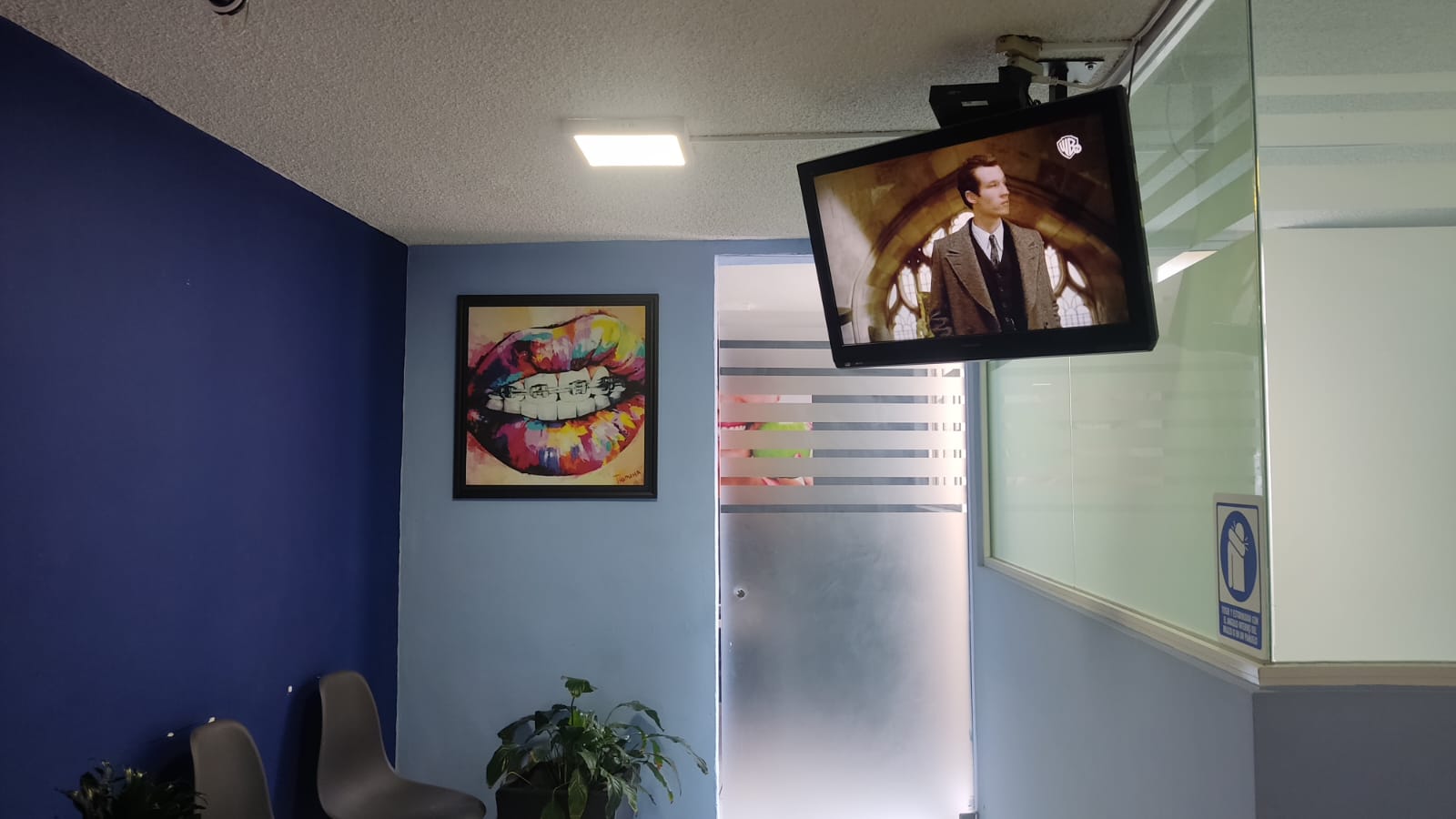 DISABRI CLINICA DENTAL CON ESPECIALIDADES